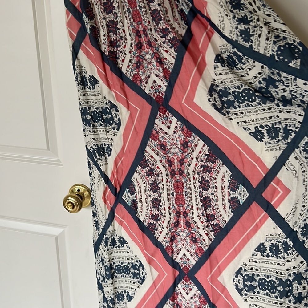 ONEIL Maxi Dress - Picture 4 of 9